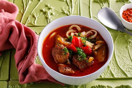 Лагман с ягненком и домашней лапшой