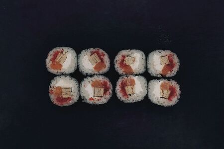 Ролл Маки Лосось