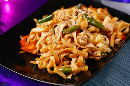 Лапша с курицей