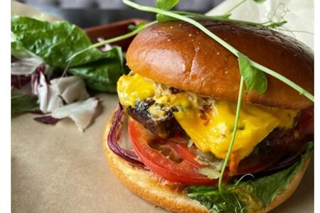 Бургер с мраморной говядиной