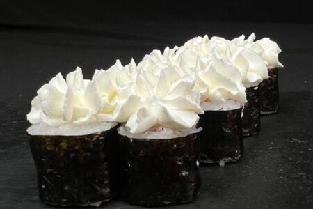 Мини-ролл с мидиями