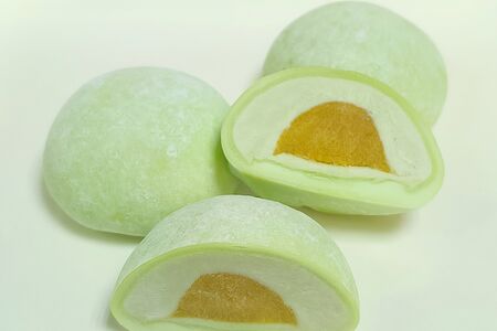 Моти Матча-манго