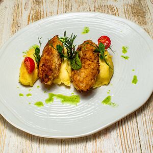 Домашние котлетки с картофельным пюре