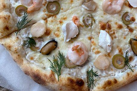 Пицца с морепродуктами