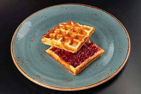 Бельгийские вафли с вишневым вкусом