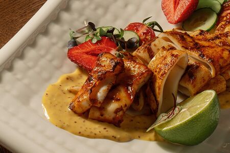 Кальмар жаренный на гриле