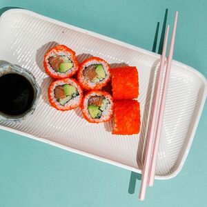 Калифорния с лососем