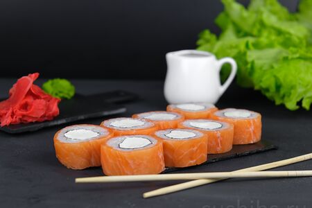 Ролл Филадельфия Макси