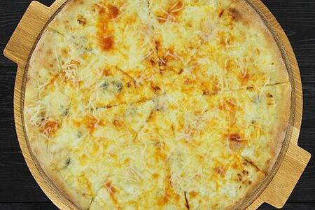 Четыре сыра 32см