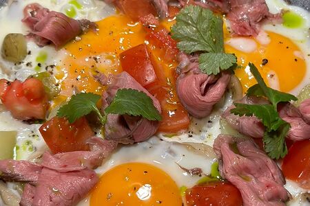 Яичница по-деревенски из 3-х яиц