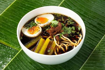 Суп с говядиной и лапшой