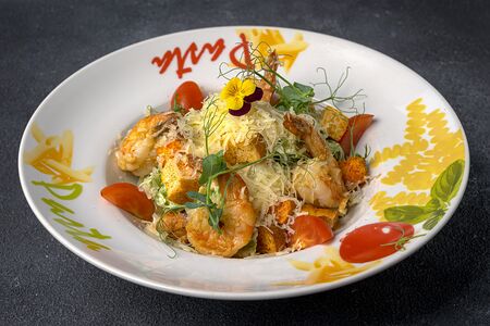 Салат Цезарь с Креветками