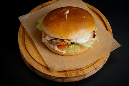 Бургер куриный