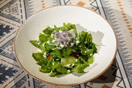 Зеленый салат