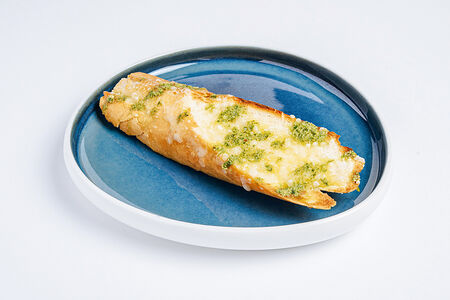 Хрустящий багет с пармезаном