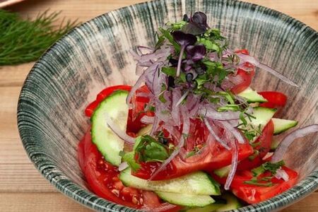 Овощной салат по-грузинский