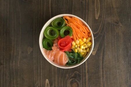 Поке с лососем