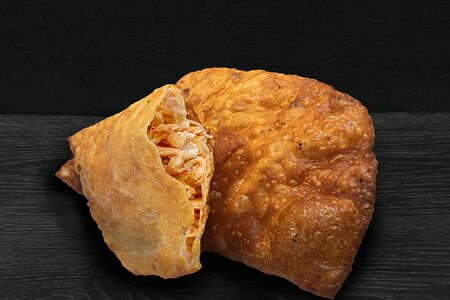 Чебурек курица по-азиатски