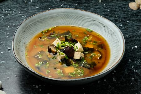 Мисо с мидиями