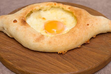 Хачапури по-аджарски