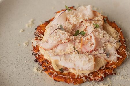 Драник из батата с копченой индейкой