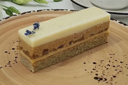 Пирожное Карамельная груша