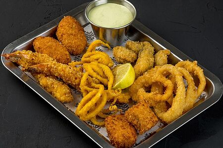 Сет из морепродуктов фри