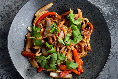 Вок с курицей