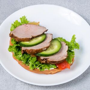 Бутерброд с ростбифом