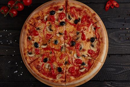 Пицца с овощами