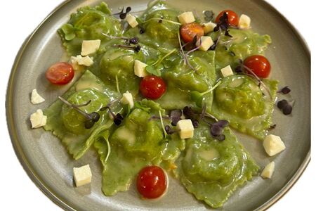 Равиоли с крабом и креветками