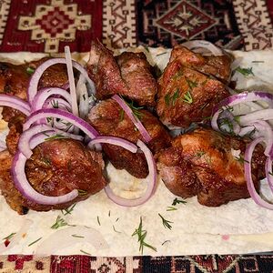 Шашлык из cвинoй шеи