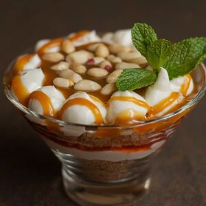 Трайфл Сникерс