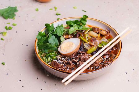 Рамён с пулькоги из говядины