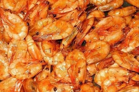 Жареные креветки в чесночном соусе