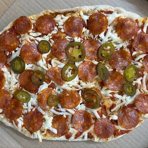 Римская Пицца Чоризо с медом