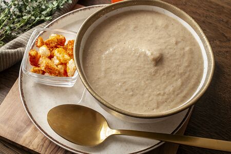 Суп-пюре из шампиньонов