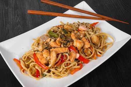 Гречневая с морским коктейлем