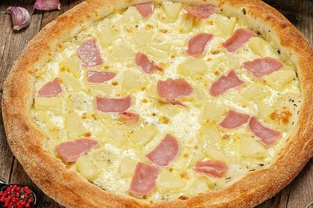 Пицца Гавайская с ананасом