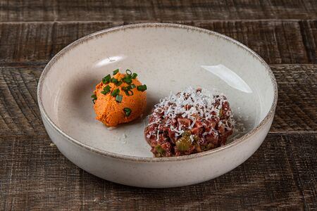 Тартар из мраморной говядины