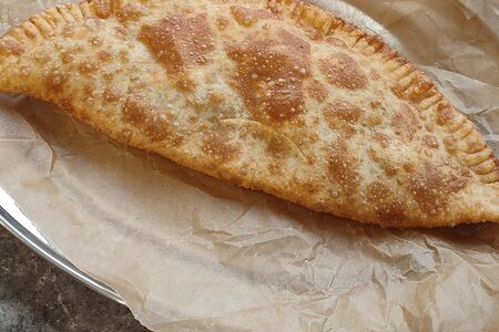 Чебурек с сыром и шпинатом