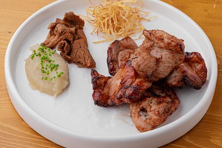 Шашлычок из куриного бедра