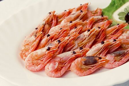 Креветки отварные