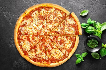 Пицца Пеперони большая