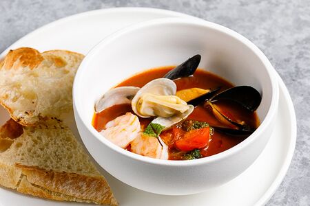 Томатный с морепродуктами