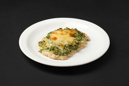 Индейка запечённая со шпинатом и сыром