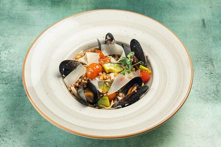 Птитим с морепродуктами