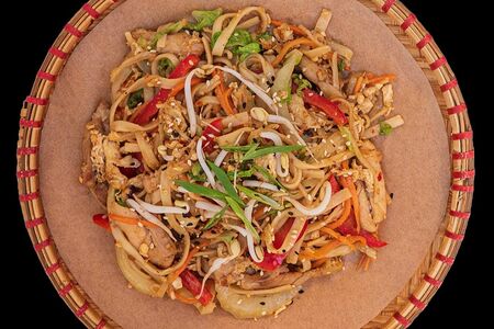 Удон с курицей