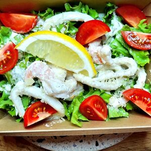 Салат кальмар с креветкой