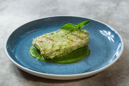 Куриная грудка гриль